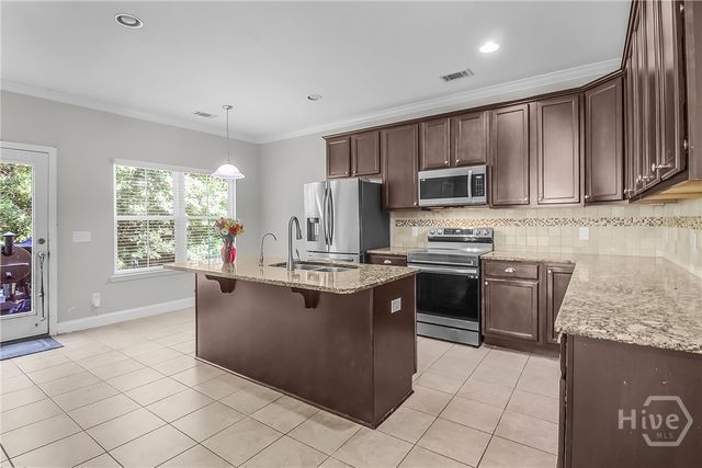 412 Waverly Lane, Richmond Hill, GA 31324