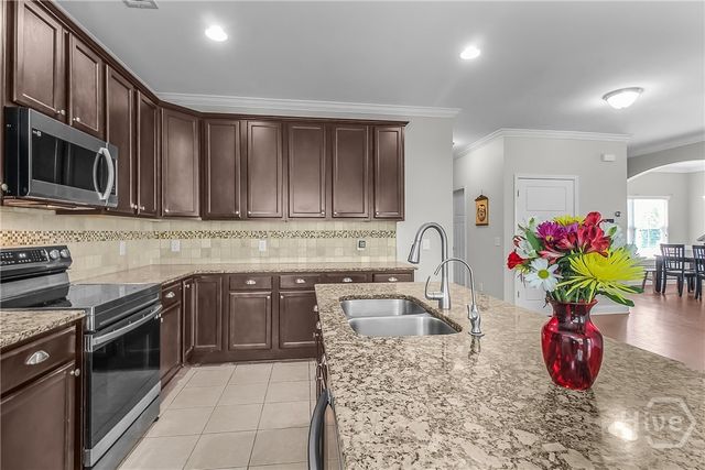 412 Waverly Lane, Richmond Hill, GA 31324