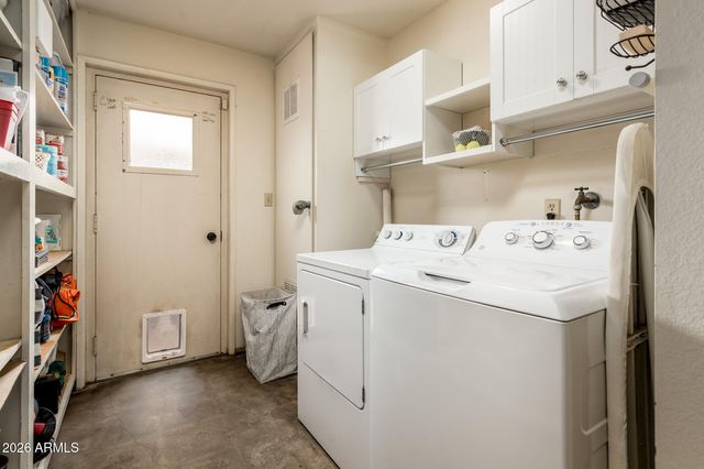 3335 W ACOMA Drive, Phoenix, AZ 85053