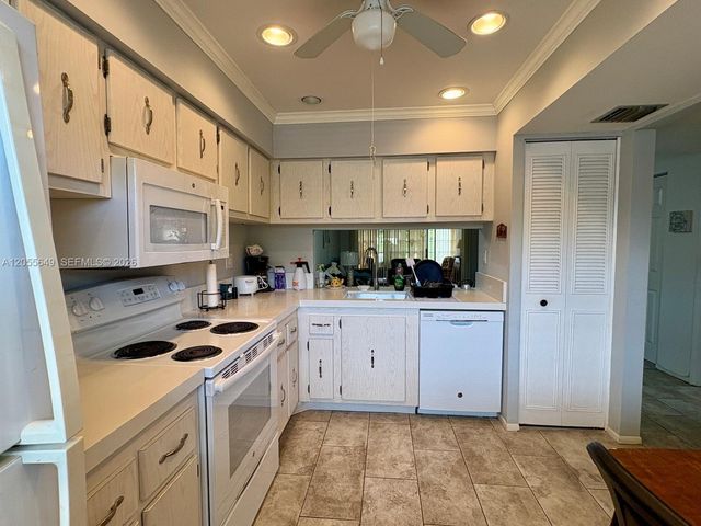 8810 W Mcnab Rd 206, Tamarac, FL 33321