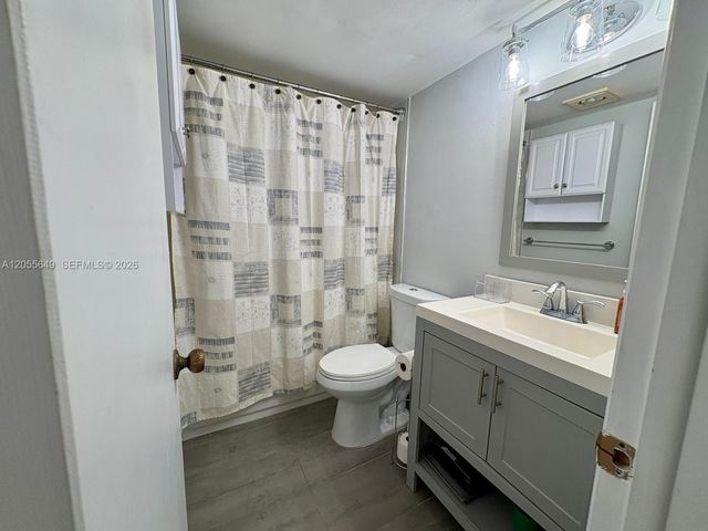 8810 W Mcnab Rd 206, Tamarac, FL 33321