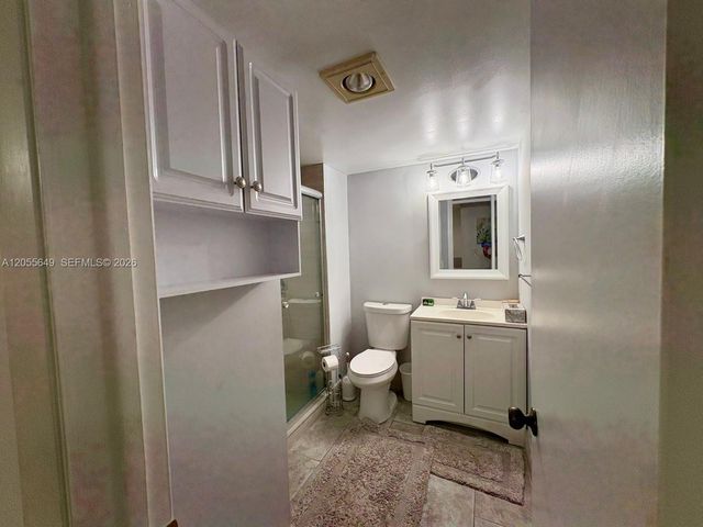 8810 W Mcnab Rd 206, Tamarac, FL 33321