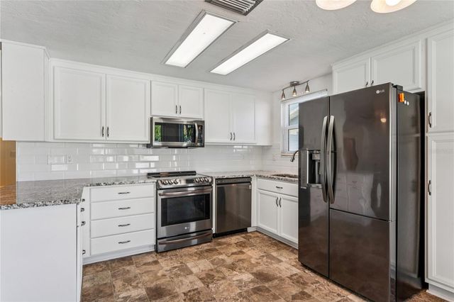 6724 CROSSBOW LANE, New Port Richey, FL 34653