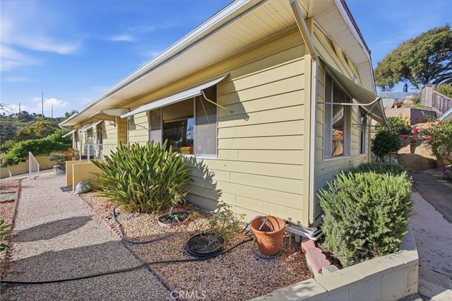 1276 Oasis, Escondido, CA 92026