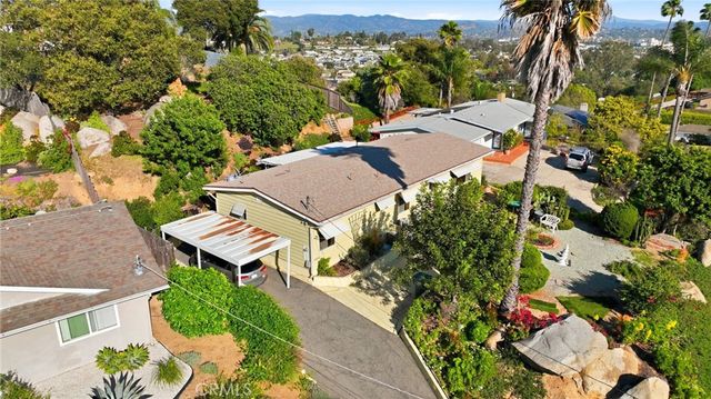 1276 Oasis, Escondido, CA 92026