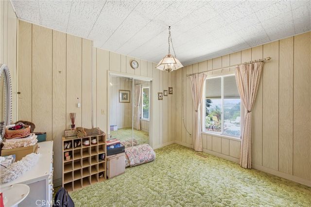 1276 Oasis, Escondido, CA 92026