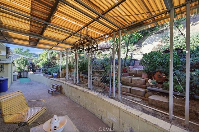 1276 Oasis, Escondido, CA 92026