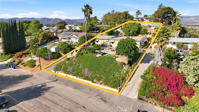 1276 Oasis, Escondido, CA 92026