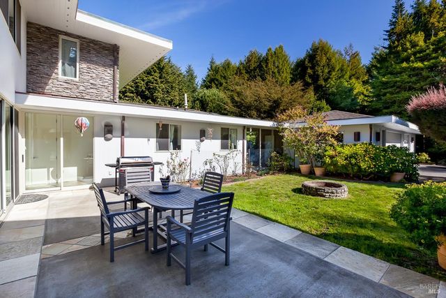 43850 Buckhorn Cove Rd E, Little River, CA 95456