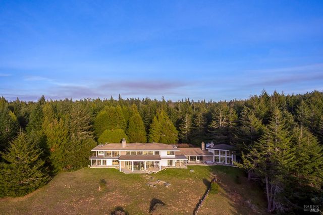43850 Buckhorn Cove Rd E, Little River, CA 95456