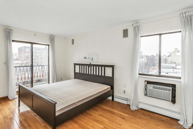 147-45 Barclay Avenue 5B, Flushing, NY 11355