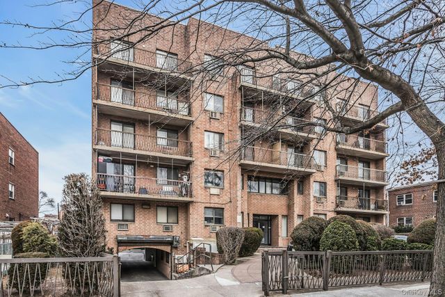 147-45 Barclay Avenue 5B, Flushing, NY 11355