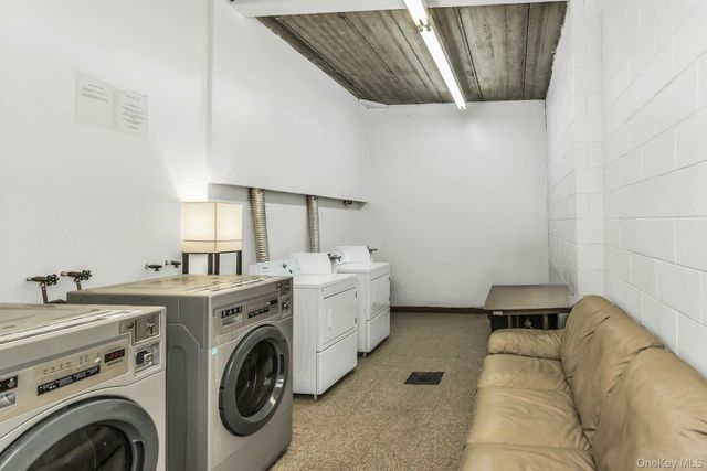 147-45 Barclay Avenue 5B, Flushing, NY 11355