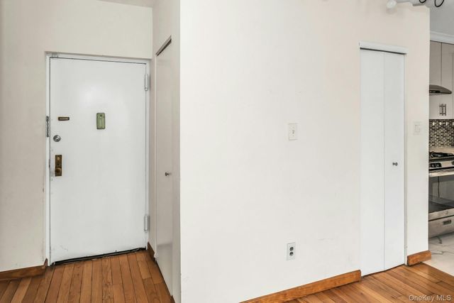 147-45 Barclay Avenue 5B, Flushing, NY 11355