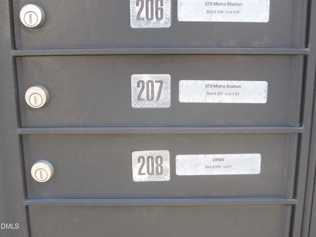 579 Metro Station, Apex, NC 27502