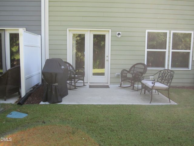 579 Metro Station, Apex, NC 27502