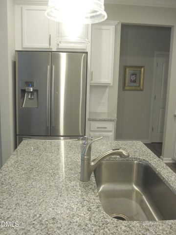 579 Metro Station, Apex, NC 27502