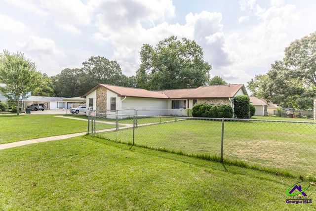 211 Hickory Glen, Centerville, GA 31028