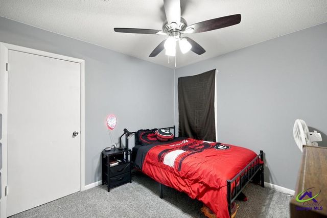 211 Hickory Glen, Centerville, GA 31028