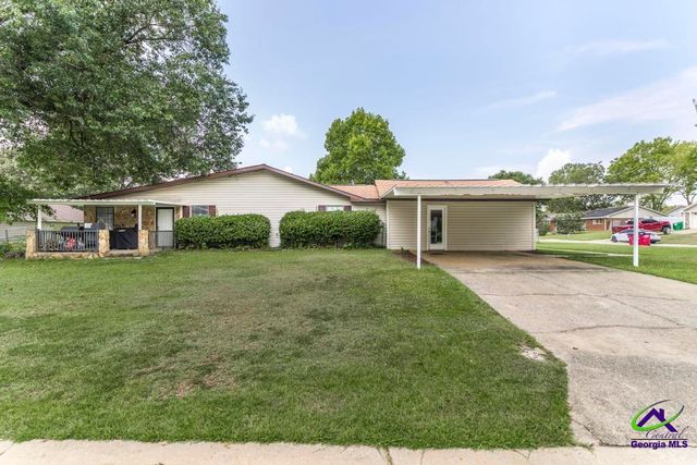 211 Hickory Glen, Centerville, GA 31028