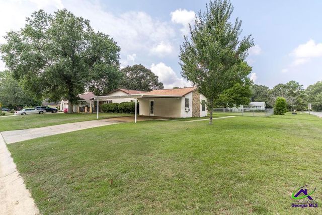 211 Hickory Glen, Centerville, GA 31028