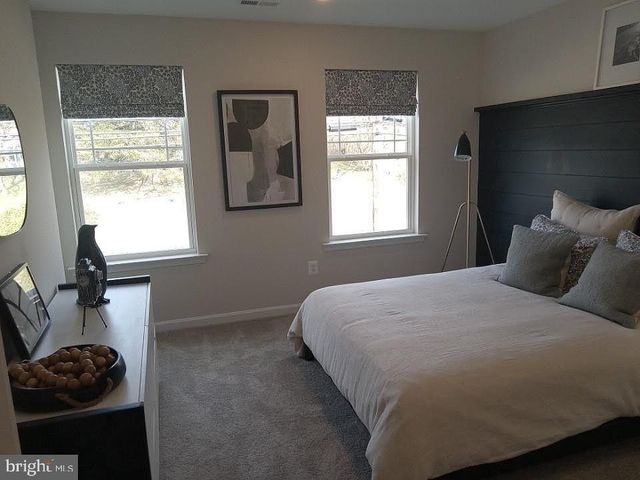 16497 NORTHWESTERN PIKE, Augusta, WV 26704