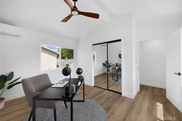 5214 E Peabody, Long Beach, CA 90808