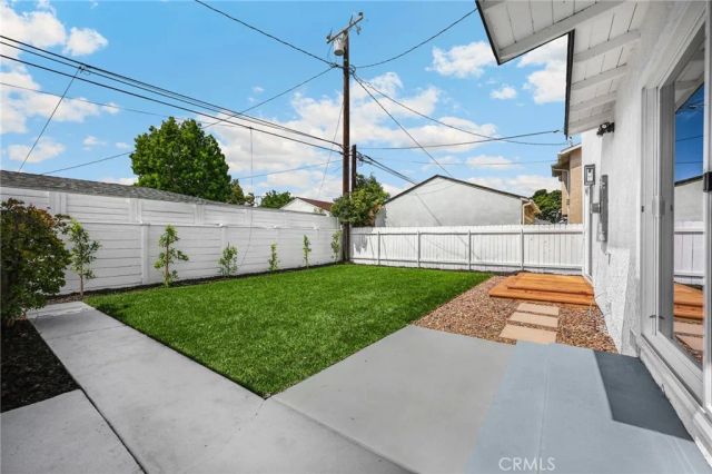 5214 E Peabody, Long Beach, CA 90808