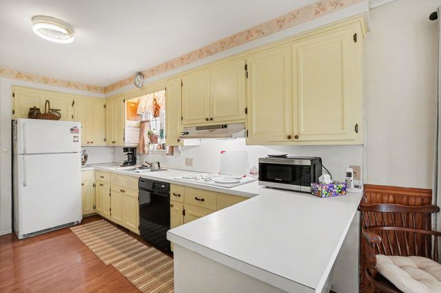 14361 76th Street, South Haven, MI 49090