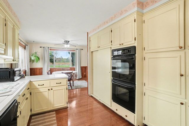 14361 76th Street, South Haven, MI 49090