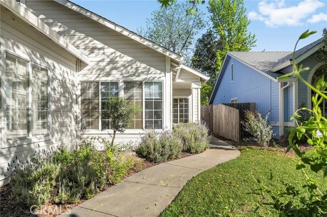 1252 Glenshire Lane, Chico, CA 95973