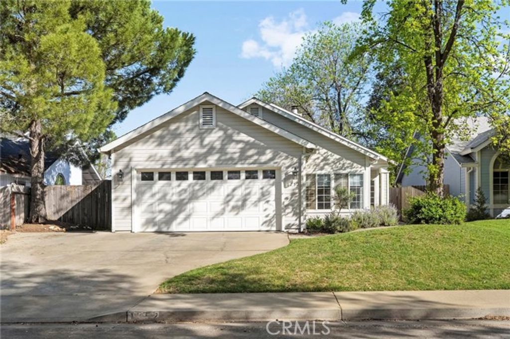 1252 Glenshire Lane, Chico, CA 95973