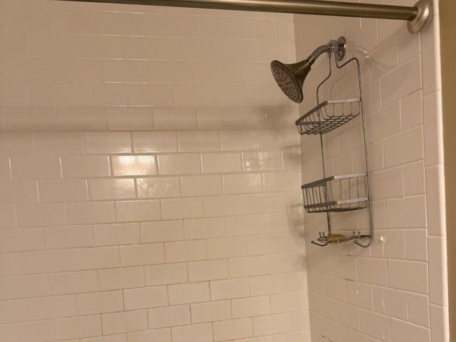 1733 Ellenwood NE Drive, Roswell, GA 30075