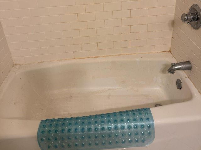 1733 Ellenwood NE Drive, Roswell, GA 30075