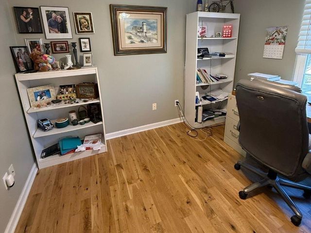 1733 Ellenwood NE Drive, Roswell, GA 30075