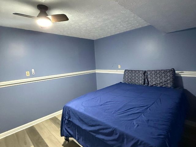 1733 Ellenwood NE Drive, Roswell, GA 30075