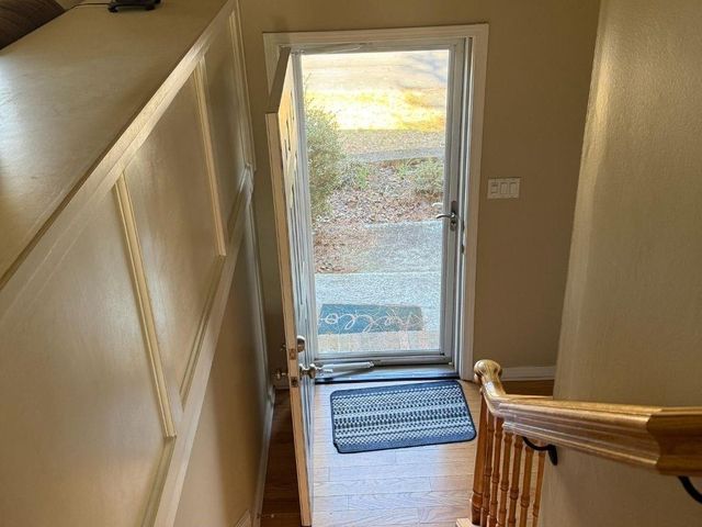 1733 Ellenwood NE Drive, Roswell, GA 30075