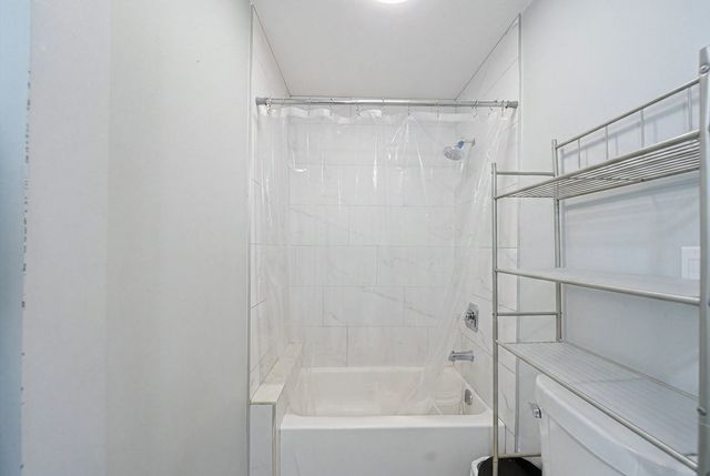 16 Crescent St, Lynn, MA 01902