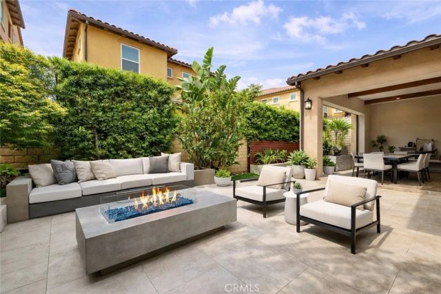 328 Pinnacle Drive, Lake Forest, CA 92630