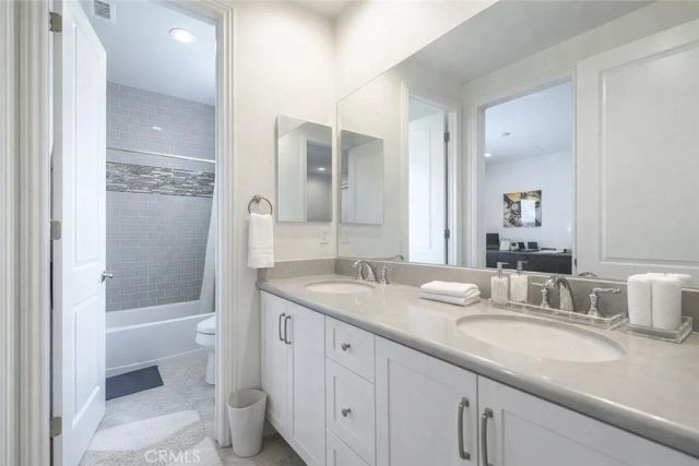 328 Pinnacle Drive, Lake Forest, CA 92630