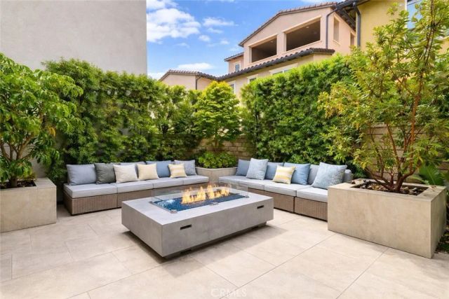 328 Pinnacle Drive, Lake Forest, CA 92630