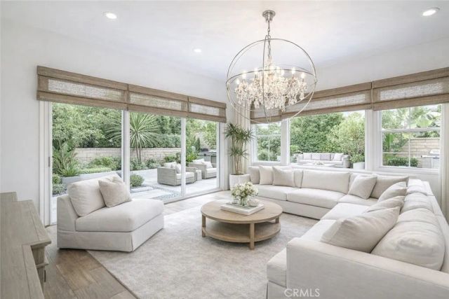 328 Pinnacle Drive, Lake Forest, CA 92630