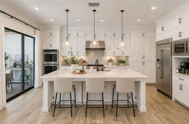 328 Pinnacle Drive, Lake Forest, CA 92630