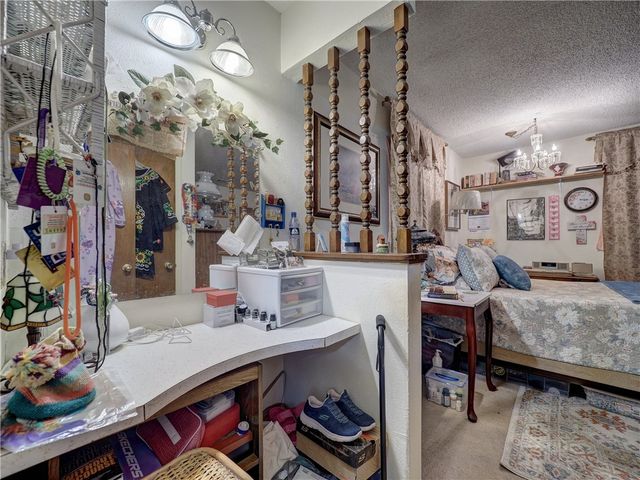 1906 Tara Dr, Corpus Christi, TX 78412