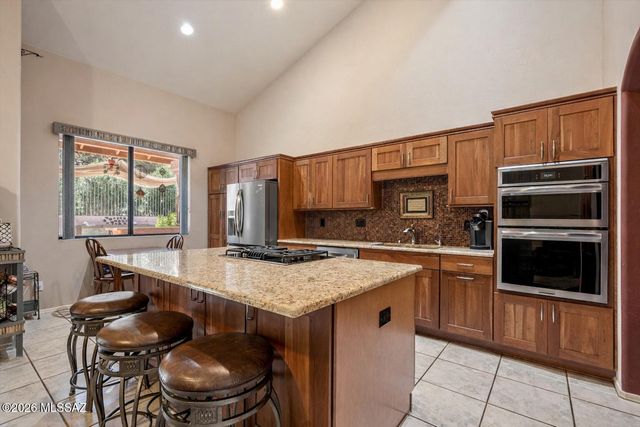 1600 E Sonoran Desert Drive, Tucson, AZ 85737