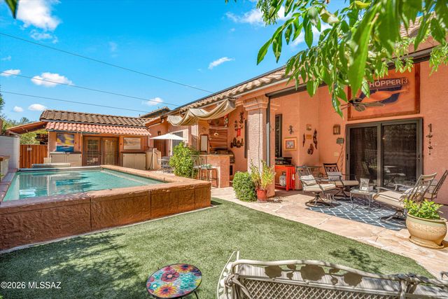 1600 E Sonoran Desert Drive, Tucson, AZ 85737