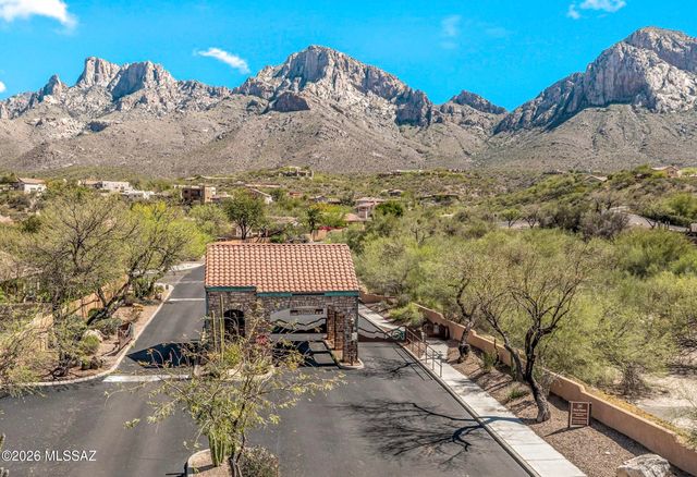 1600 E Sonoran Desert Drive, Tucson, AZ 85737