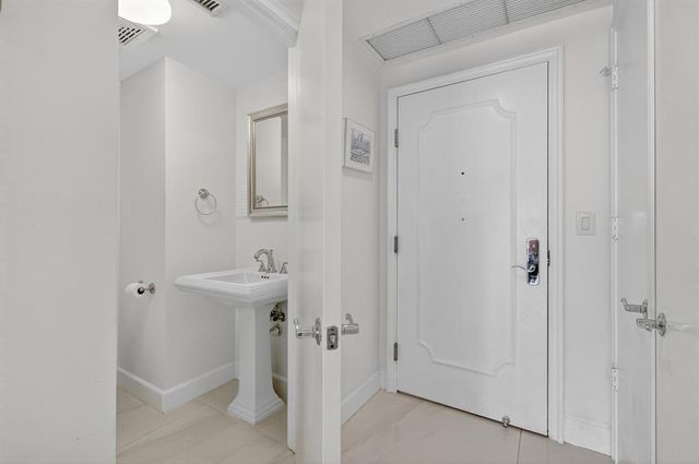 3350 SW 27th Avenue 1207, Coconut Grove, FL 33133