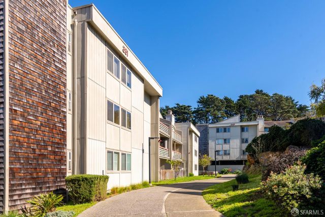 331 Philip Drive 107, Daly City, CA 94015