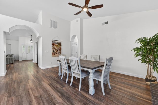 4961 Charter Rd, Rocklin, CA 95765